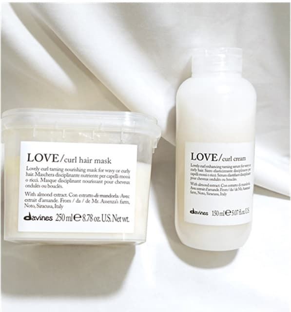 Mascarilla y Crema Peinado Cabello Rizo y Ondulado LOVE/ CURL ESSENCIAL Davines - Imagen 1